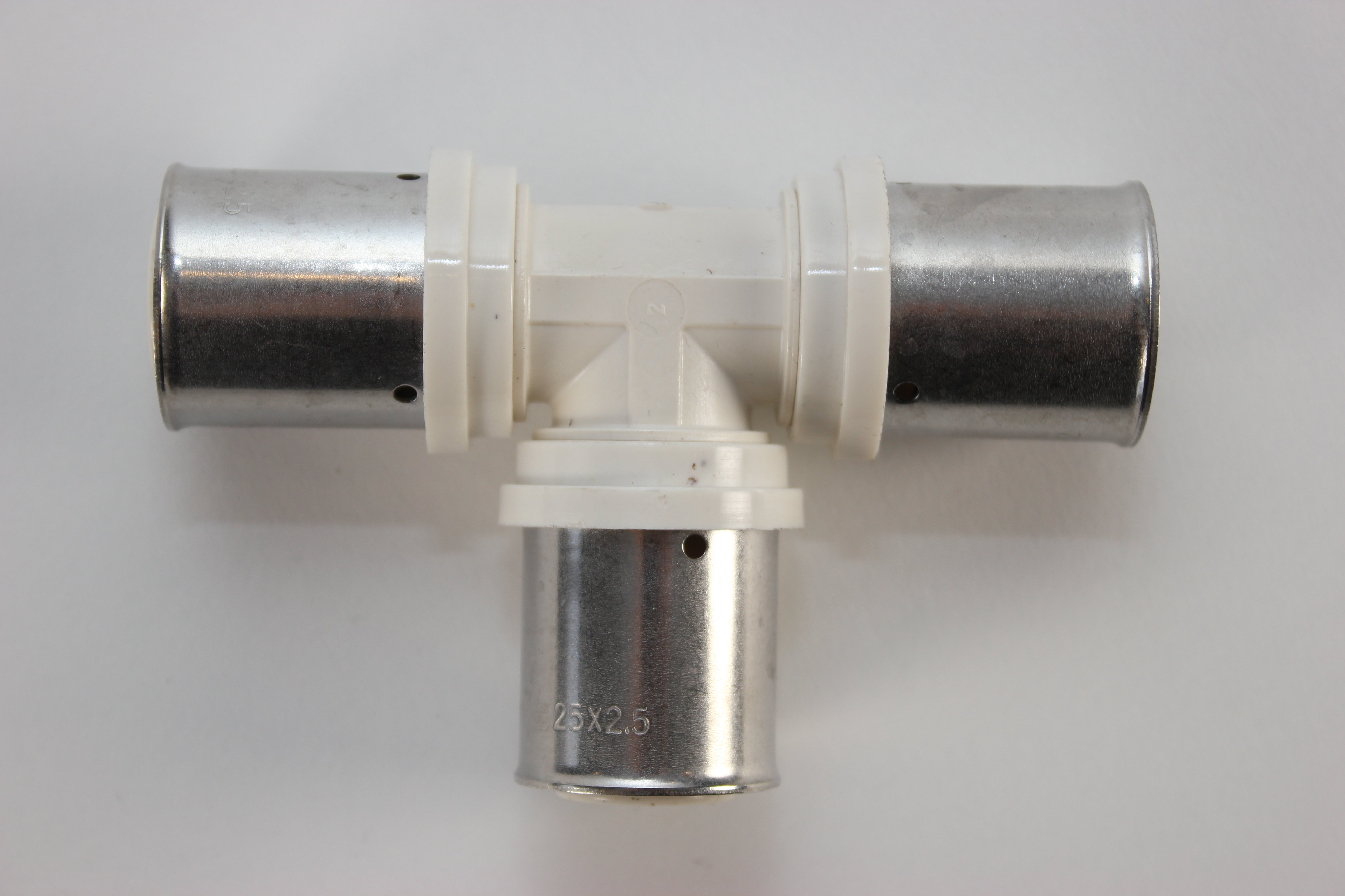 Maincor Composite Press Tee 25mm x 25mm x 25mm