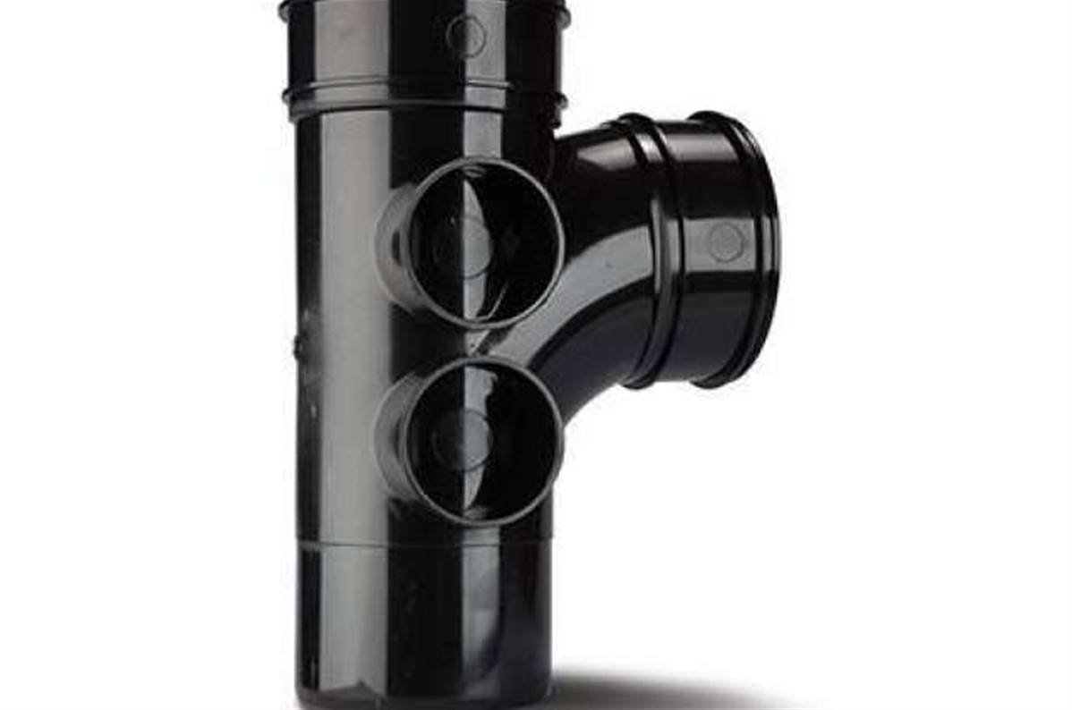 Polypipe Single Branch 4in/110mm. 92½° (4 Boss Shoulders). (Double Socket) SWT28B