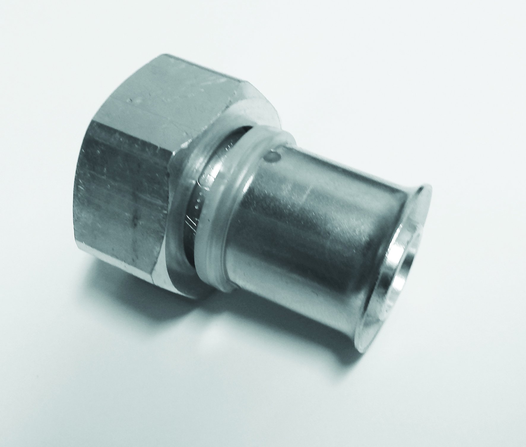 Maincor Press Connector 20mm x 3/4" female thread