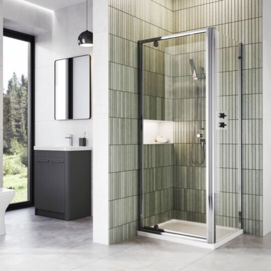 Tucker French 6 Pivot Door 900mm