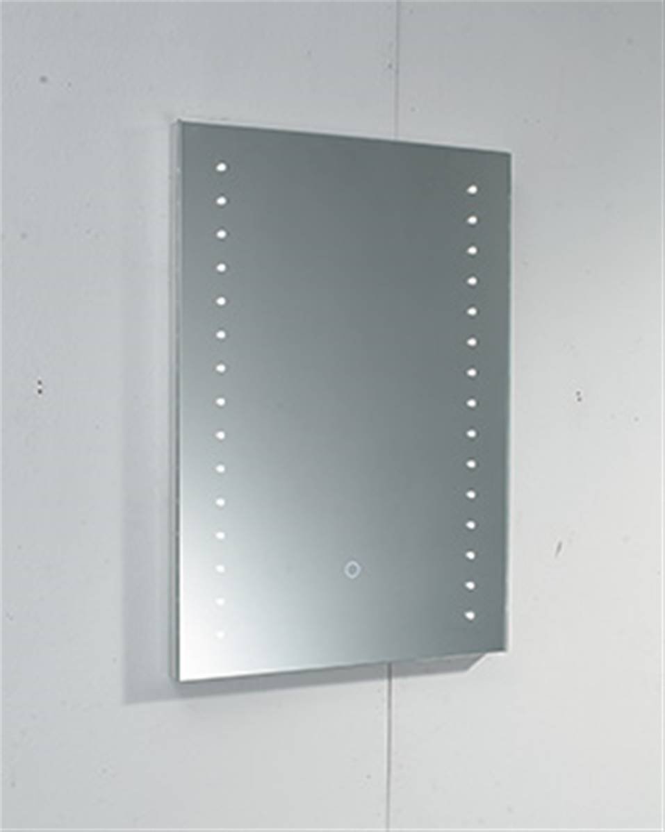 Plumb2u Nalon 700 x 500mm Illuminated LED Mirror Clear Glass FA5070